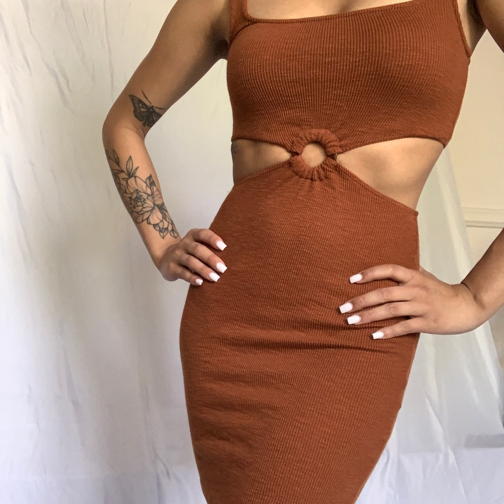Bershka Rust Ribbed Cutout Mini Dress - Picture 2 of 8